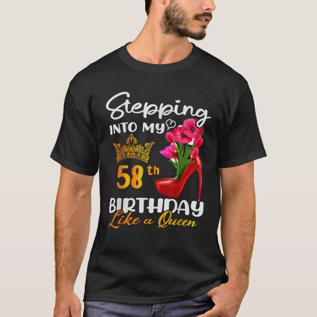Wie eine Königin für 58 Jahre in meinen 58. Geburt T-Shirt (Vorderseite)