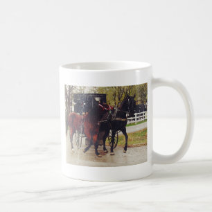 Wie man eine neue Pferde-Zuhause bekommt Tasse