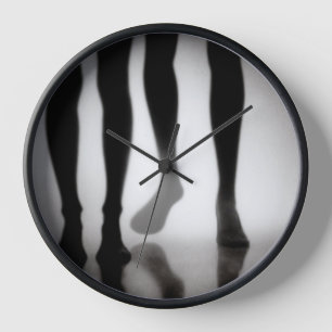 Wie Tinte auf der Wasseroberfläche Uhr