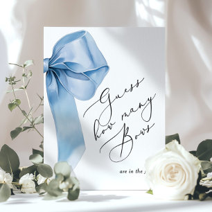 Wie viele Bows befinden sich in der krüblauen Baby Poster