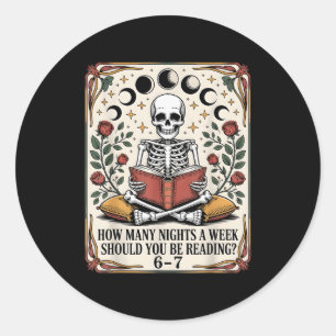 Wie viele Nächte Reading Meme 6 7 Lustiger Bücherl Runder Aufkleber