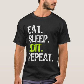 Wiederholen Sie die Bearbeitung von Videofilmen im T-Shirt