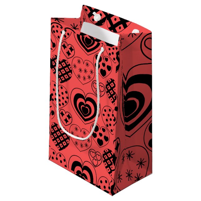 Wiederholte Herzen Kleine Geschenktüte (Vorderseite Schrägansicht)