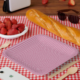 Wiederholtes Muster einer kleinen, gewellten, rötl Pappteller