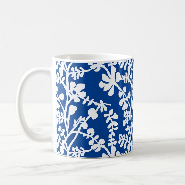 Wiederholtes Muster für blaue und weiße Flora Kaffeetasse (Links)