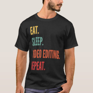 Wiederholung der Videobearbeitung zum Schlafen T-Shirt