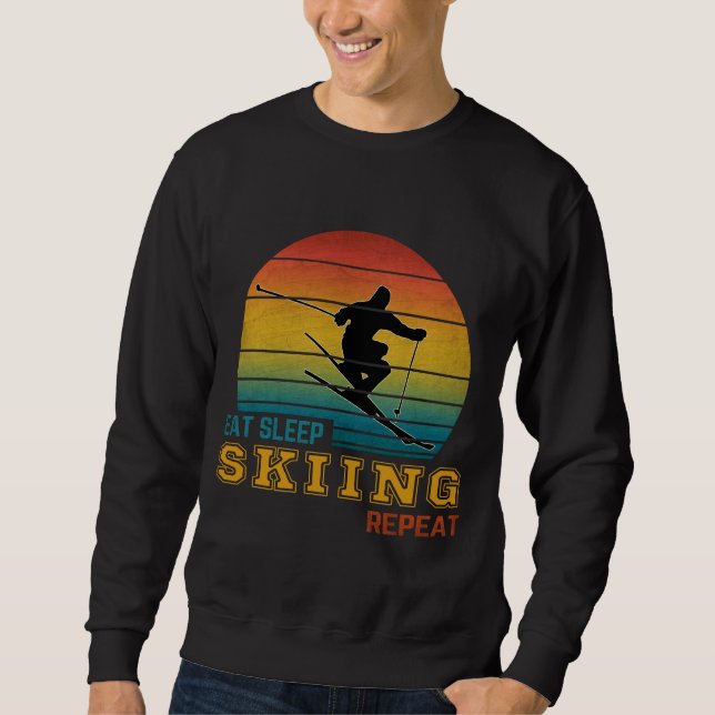 Wiederholung des Sleep Skiings essen Sweatshirt (Vorderseite)