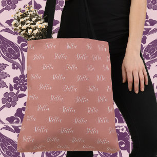 Wiederholungsname in Weiß auf Rosa-Rot