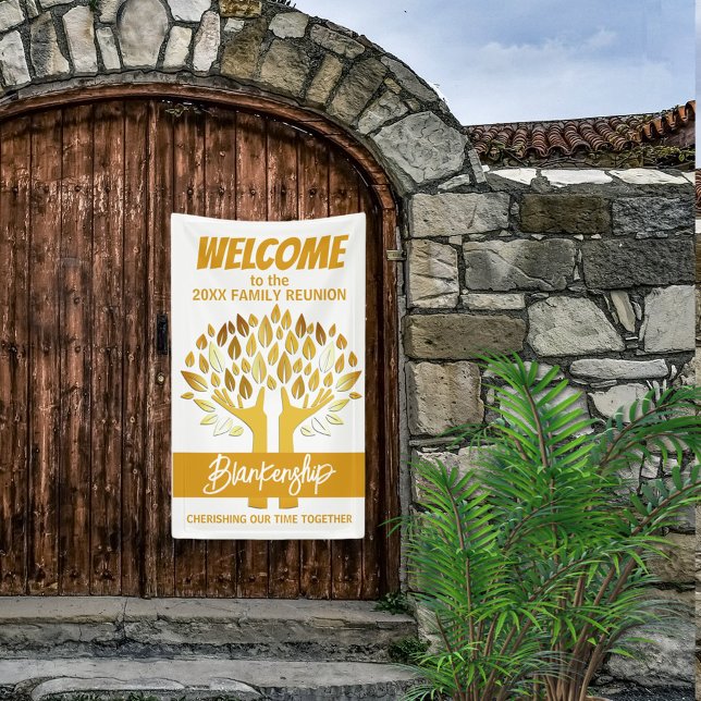 Wiedersehen-Hands der Produktfamilie Tree-Blätter  Banner (Greet family with hands holding leaves on white with gold text vertical reunion welcome banner.
)