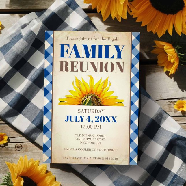 Wiedersehen Invite, Sonnenblume, Family Picnic Einladung (Family reunion invitations feature sunflower and blue gingham print. )