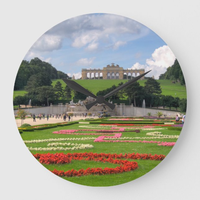 Wien - Gloriette Große Wanduhr (Vorderseite)