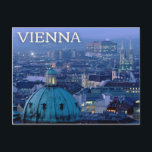Wien, Österreich Postkarte<br><div class="desc">Die Skyline des Abends ist in dieser Wiener Postkarte herausragend.  Als österreichische Hauptstadt und größte Stadt ist Wien für seine Kaisergeschichte und seine moderne Technik bekannt.</div>