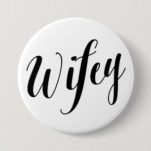 Wifey schwarzer Skript-Knopf Button
