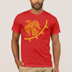 Wikinger-Flagge auf rotem Shirt
