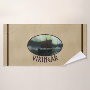 Wikingschiff unter Nordlicht Badehandtuch