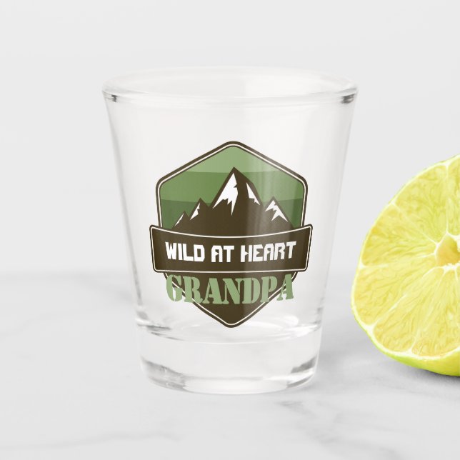 Wild am Herzen Personalisiertes Geschenk Schnapsglas (Vorderseite)