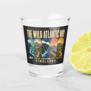 Wild Atlantic Way Irland Landmark-Illustration Schnapsglas