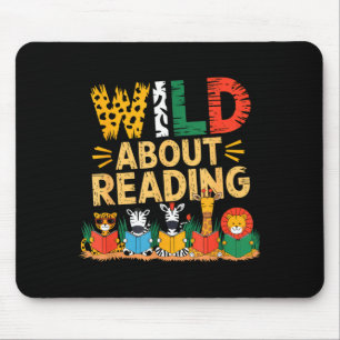 Wild auf das Lesen von Büchern Leser Liebhaber Bib Mousepad