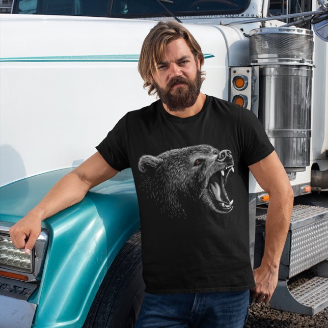 Wild Bear Graphic T-Shirt (Von Creator hochgeladen)