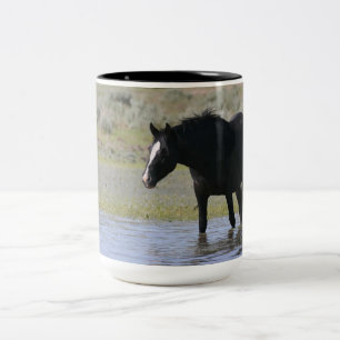 Wild Black Mare "Ash"-Tasse Zweifarbige Tasse