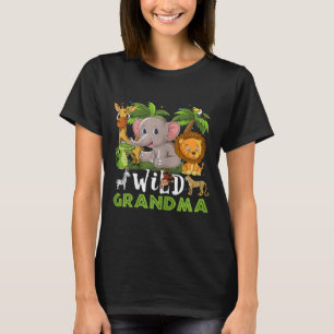 Wild Grandma Jungle Safari Zoo Thema T-Shirt