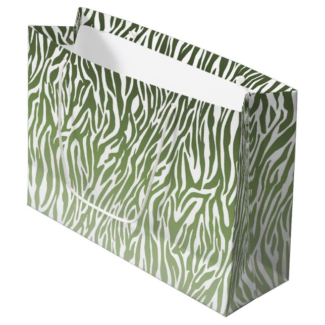 Wild Green Zebra Print Ombre Große Geschenktüte (Vorderseite Schrägansicht)