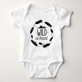 Wild Herz-am Bohemischen Kinderbaby-Shirt Baby Strampler