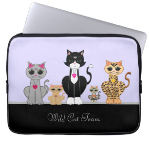 Wild Kitty Cat Team on Light Periwinkle & Black Laptopschutzhülle