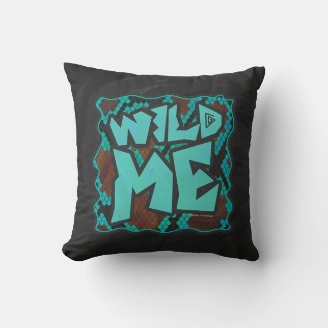 Wild Me Snake Brown und Aquamarin Print Kissen (Vorderseite)