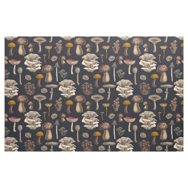 Wild Mushrooms  on graphite black Stoff (Fat Quarter (45,7 x 55,9 cm))