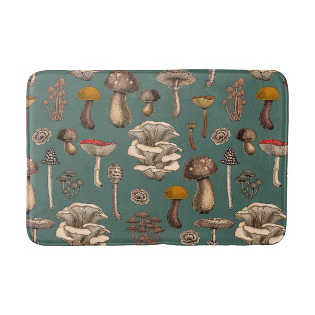 Wild Mushrooms on pine green Badematte (Vorderseite)