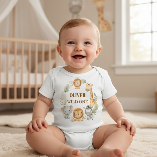 Wild One Boy 1st Birthday Safari Baby Baby T-shirt (Von Creator hochgeladen)