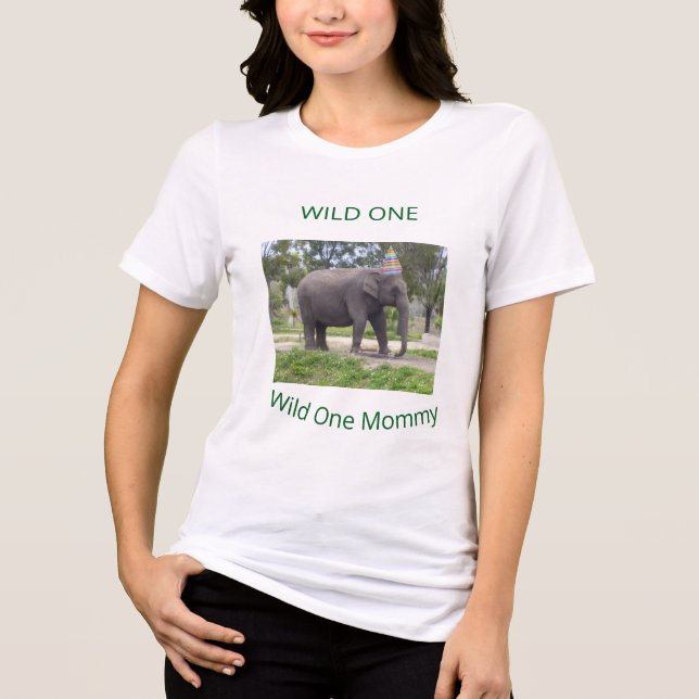 Wild One Elephant Mom Celebration Tri-Blend Shirt (Vorderseite)