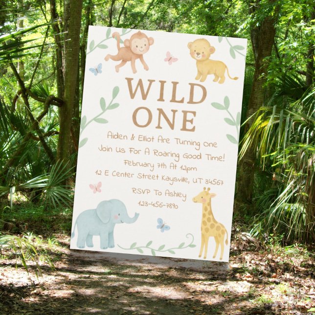 Wild One Jungle Erster Geburtstag Einladung (Wild One jungle-themed first birthday invitation design with tropical safari elements.)