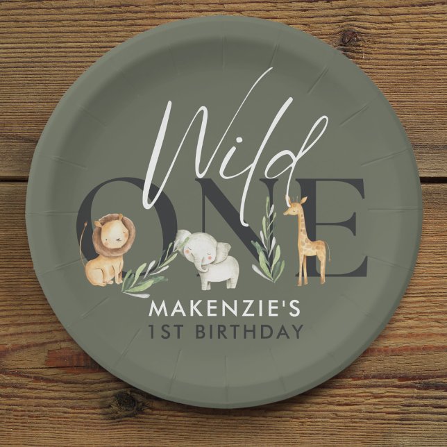 Wild One Safari 1. Geburtstag Party Pappteller (Safari-themed 'Wild One' 1st birthday plate with a lion, elephant, and giraffe illustrations.)