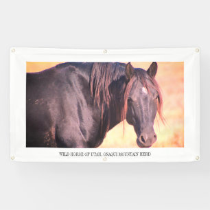 WILD PFERDE VON UTAH Banner MIT BAUMETEN