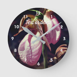 Wild Pink Lady Slipper Orchid Pair Personalisiert Runde Wanduhr