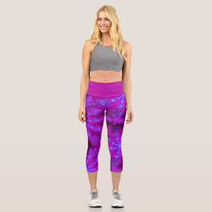 Wild Psychedelic Magenta Lila Fraktal Sternexplosi Capri Leggings