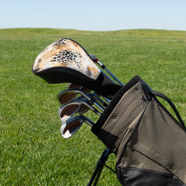 Wild Schwarzer Cream Leopard Golf Headcover (In SItu)