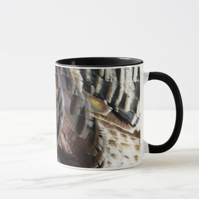 Wild Turkey Feathers I Abstrakt Nature Design Tasse (Rechts)
