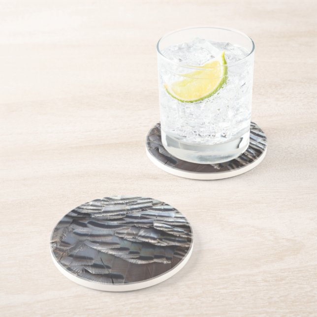 Wild Turkey Feathers II Abstrakte Naturgestaltung Getränkeuntersetzer (Seite)