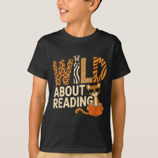 Wild über das Lesen von Büchern Leser Liebhaber Bi T-Shirt