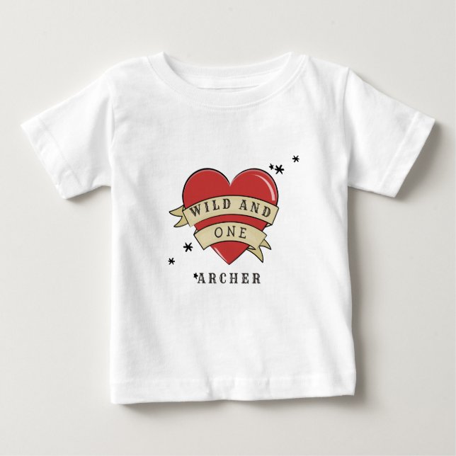 Wild und ein erster Geburtstag Baby T-shirt (Vorderseite)
