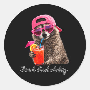 Wild und salzig lustiges Meme wilder Waschbär Somm Runder Aufkleber