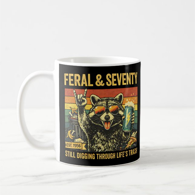 Wild und Siebzig 70. Geburtstag Sarkastisch Siebzi Kaffeetasse (Links)