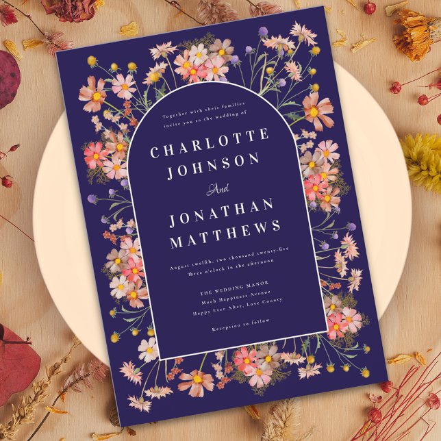 Wildblume Arch Navy Burnt Orange Hochzeit im Herbs Einladung (Wildflower arch elegant script navy blue burnt orange terracotta fall wedding invitation )