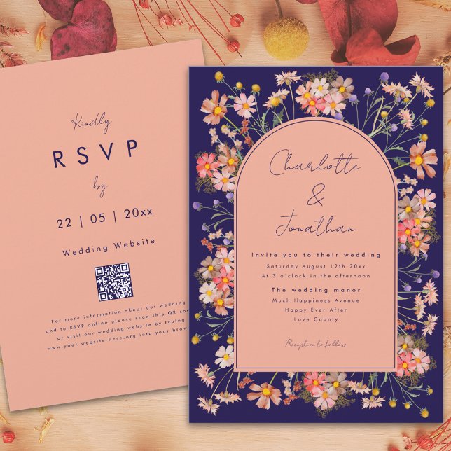 Wildblume Boho Arch Navy Blue Hochzeit im Herbst Einladung (Wildflower boho arch navy blue peach terracotta fall wedding invitation with website qr code)