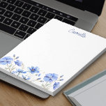 Wildblume Border Hübsch Blue Blumen Personalisiert Notizblock<br><div class="desc">Hübsche Wildblume Notizblock,  um mit Ihrem Namen zu personalisieren. Dieses Aquarell-Blumendesign grenzt an blaue wilde Blume mit handgeschriebener Typografie.</div>