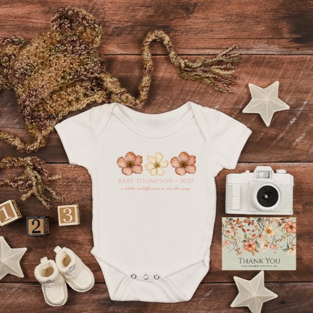 Wildblume der personalisierten Schwangerschaft Baby Strampler (Von Creator hochgeladen)