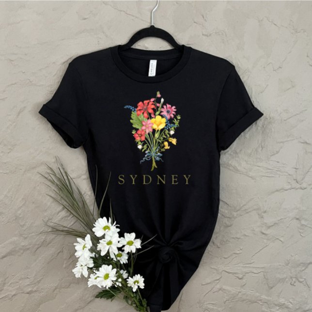 Wildblume personalisierter Name T-Shirt (Von Creator hochgeladen)
